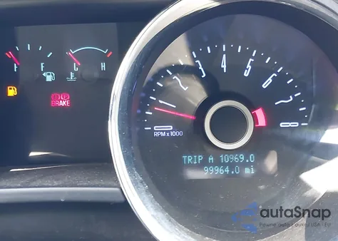 2014 Ford Mustang V6 from USA, damaged, VIN 1ZVBP8EM9E5328667